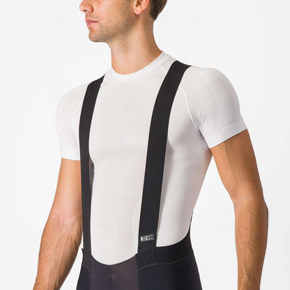 Castelli overtaking Ros 2024 dungarees